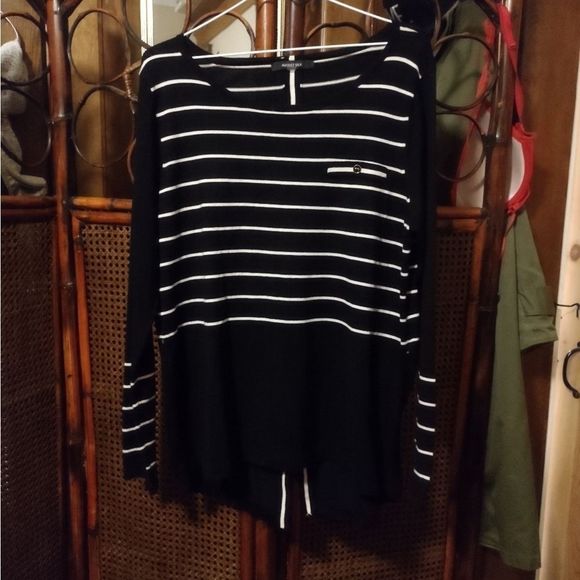 August Silk • Black & White Striped Sweater with Back Detail - Picture 2 of 7